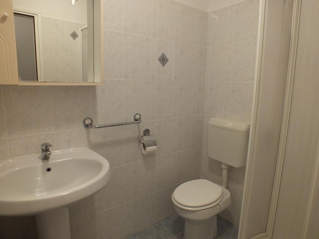 Aqua Family Apartments Karigador Room photo
